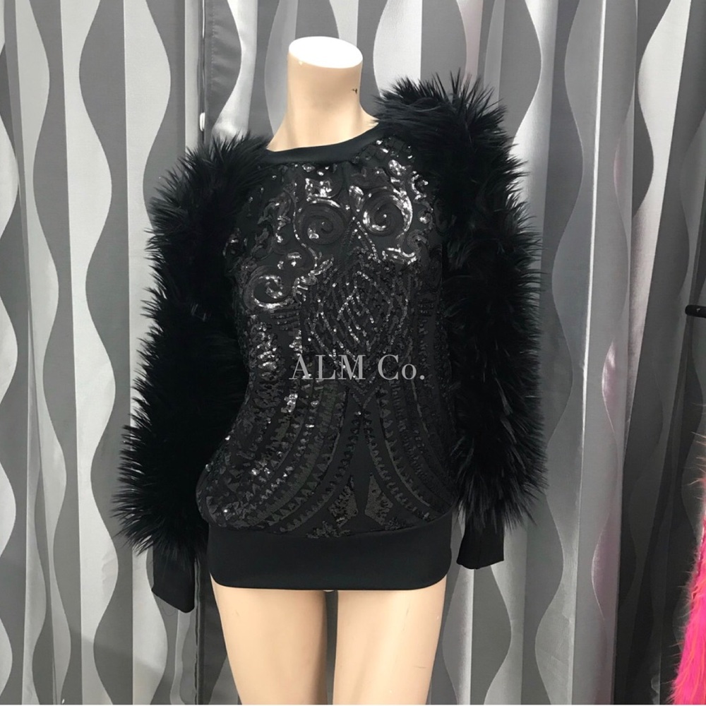 Fur sleeved top